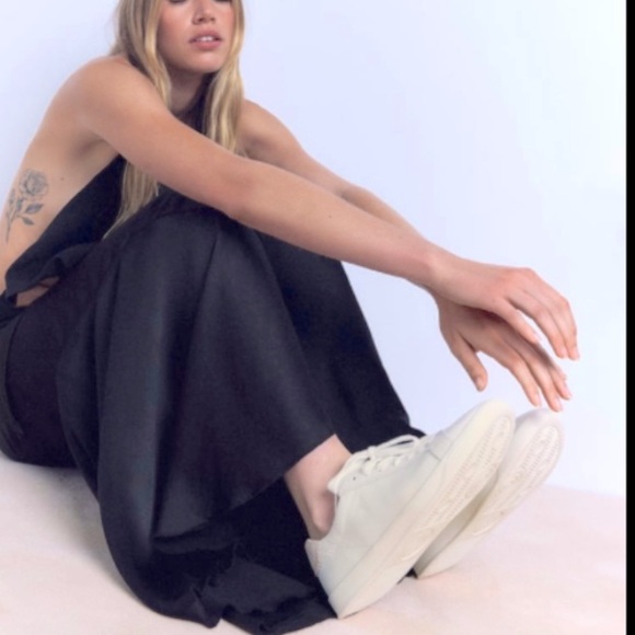 NWT Zara cream leather court shoes clean and classic design size 10 - Picture 3 of 7